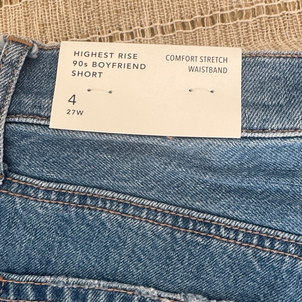 American Eagle nwt highest rise 90s boyfriend shorts 4 - Picture 9 of 10
